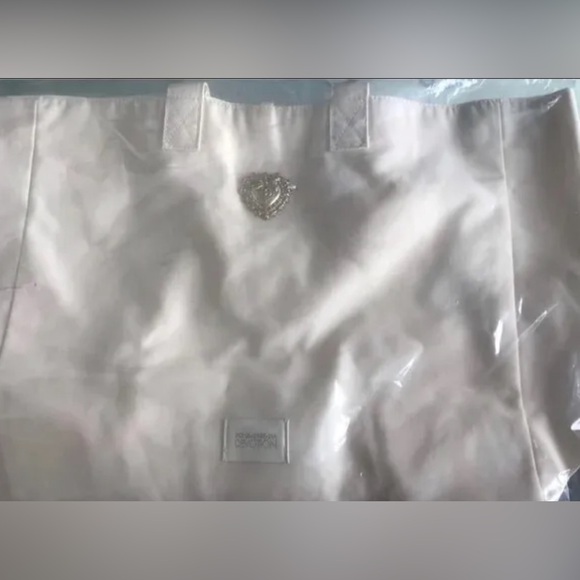 Dolce&Gabbana D&G Devotion Tote Shopper Travel Bag Cream Ivory NWT - Picture 15 of 15